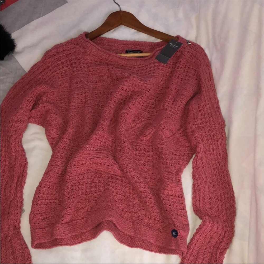 Abercrombie and Fitch Cable Knit Sweater